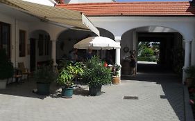 Andreashof Moerbisch